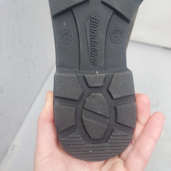 Blundstone WOMENS Chelsea Rustic Brown Tall Boot - Picture 3 of 9